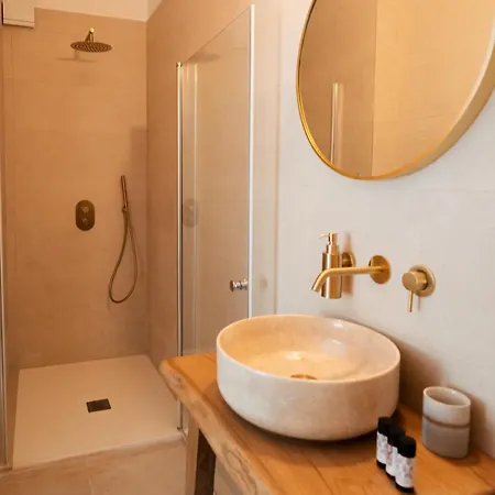 Azula Luxury * Páros