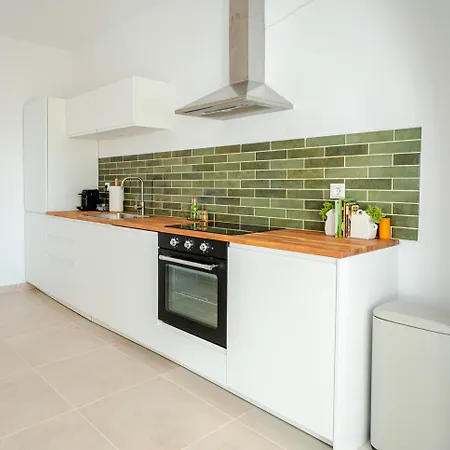 Azula Luxury Apartment *